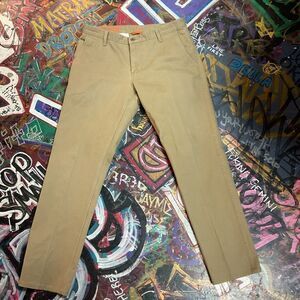 Men’s Dockers Khakis Work Pants W34 L32 - Perfect for Job Sites or Casual Outfit